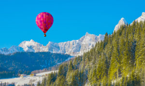 hot air balloon flying in air at Cutarelli Vision